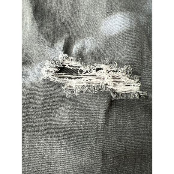 Universal Thread Women’s Distressed Mid Rise Skinny Gray Wash Jeans Size 16 - Picture 12 of 13